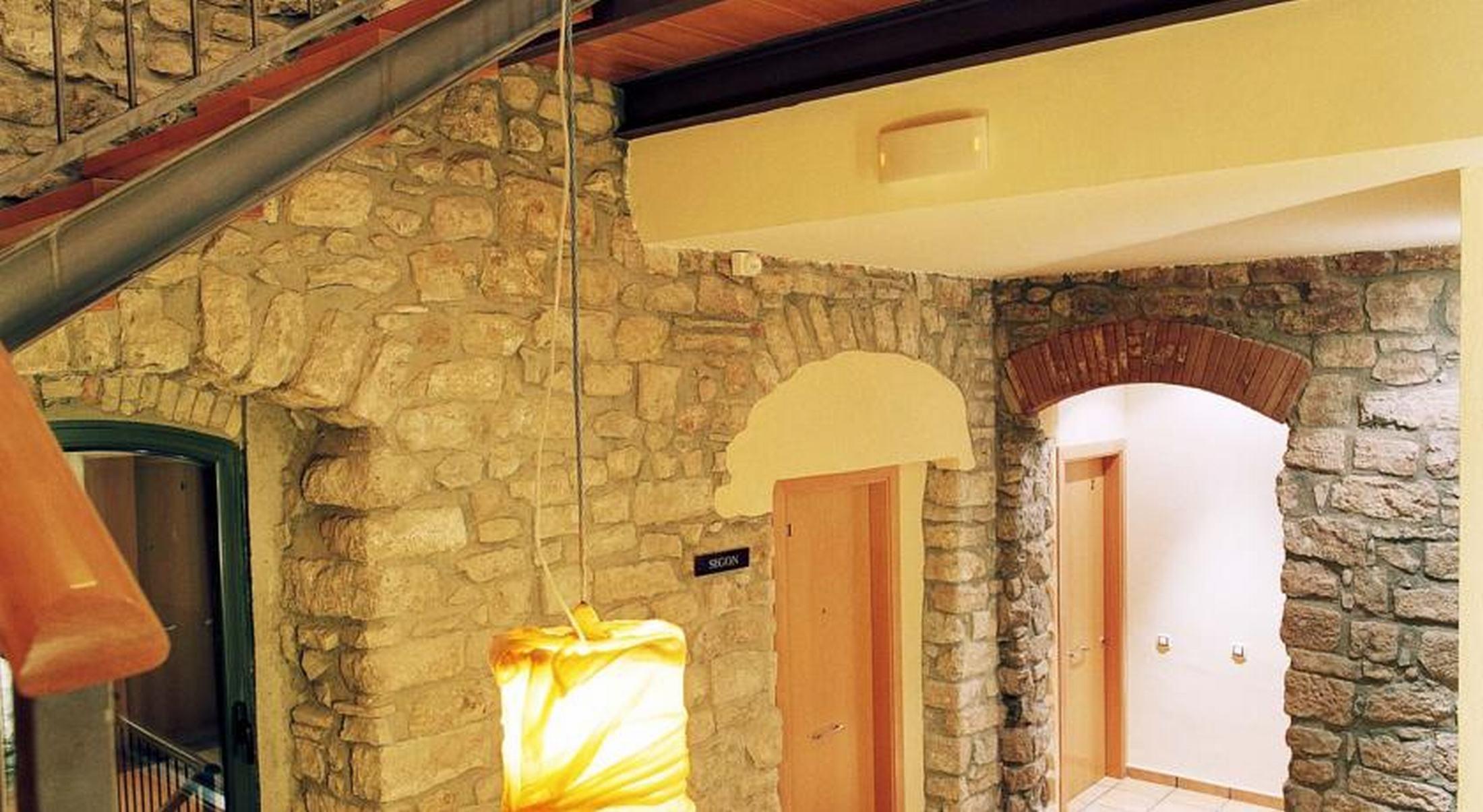Urbi Apartments Manresa Dış mekan fotoğraf