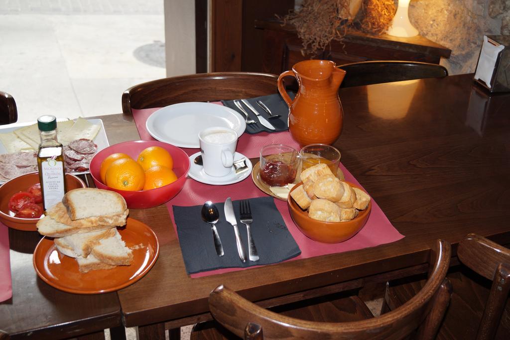 Urbi Apartments Manresa Dış mekan fotoğraf