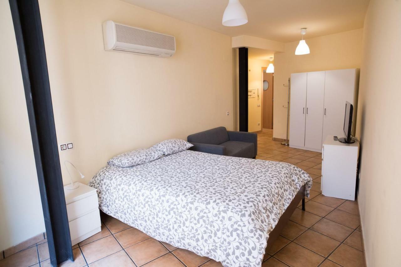 Urbi Apartments Manresa Dış mekan fotoğraf